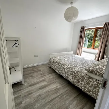 The At Radharc Na Noileain, Chalet