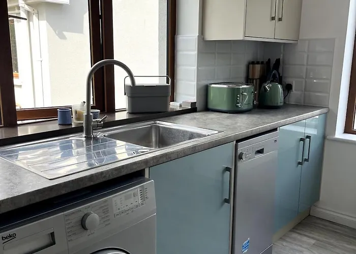 The At Radharc Na Noileain, Westport