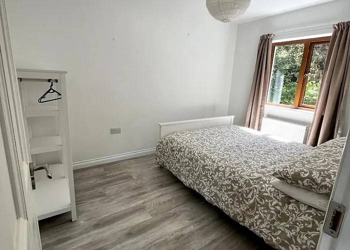 The At Radharc Na Noileain, Chalet